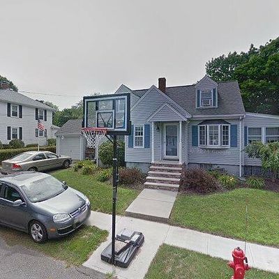 12 Barrett Rd, Peabody, MA 01960