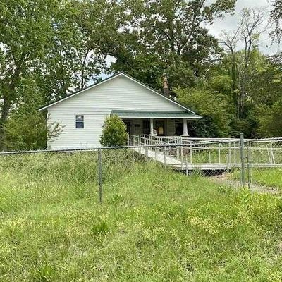 109 W Blue Mountain Rd, Anniston, AL 36201