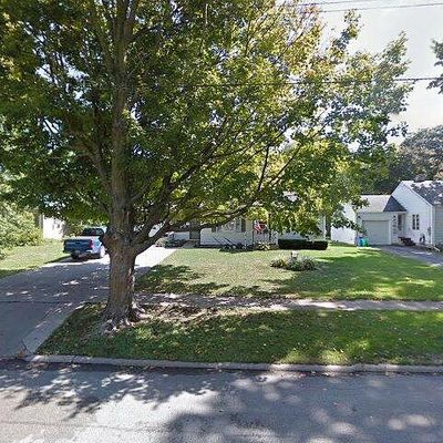 111 N Hannah Ave, Mount Morris, IL 61054