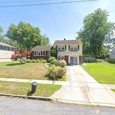 131 Willowbrook Rd, Cherry Hill, NJ 08034