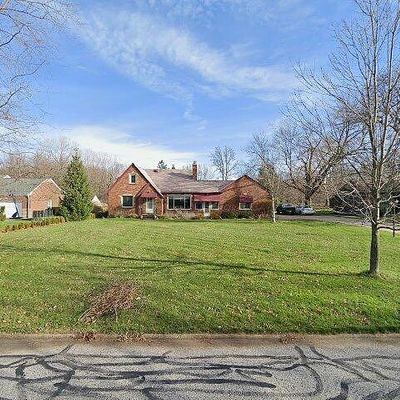 13910 Shawnee Trl, Cleveland, OH 44130