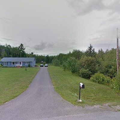 140 Baker Rd, Winterport, ME 04496