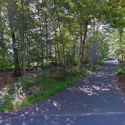 18 Pelham Ln, Wilton, CT 06897