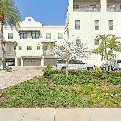 182 Brightwater Dr #4, Clearwater Beach, FL 33767