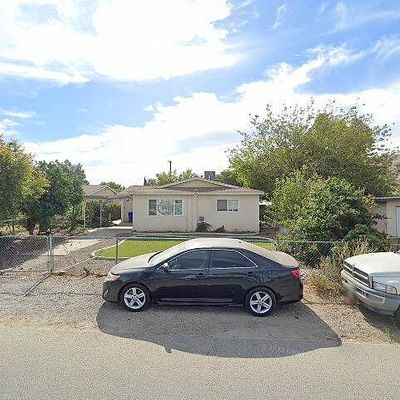 18521 10 Th St, Bloomington, CA 92316