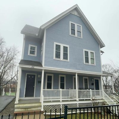 198 Beacon St, Worcester, MA 01610