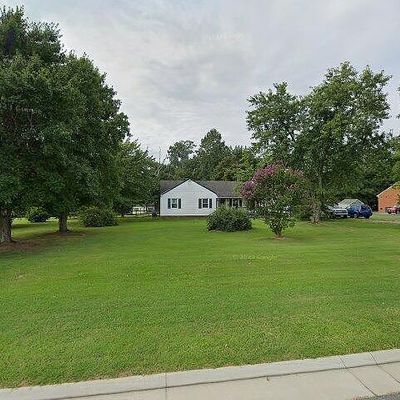 16231 Genito Rd, Moseley, VA 23120