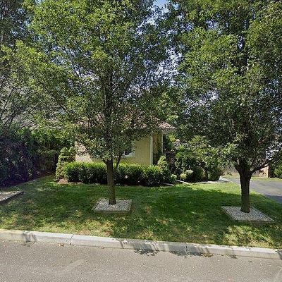 1742 Arnold Ave, Willow Grove, PA 19090