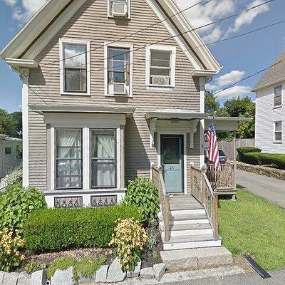 24 Haskell St, Gloucester, MA 01930