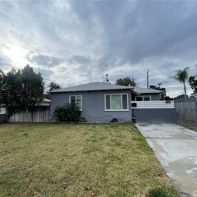 2530 Fremontia Dr, San Bernardino, CA 92404