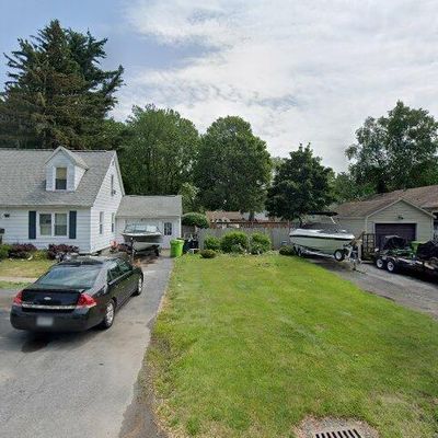 205 Helen St, North Syracuse, NY 13212