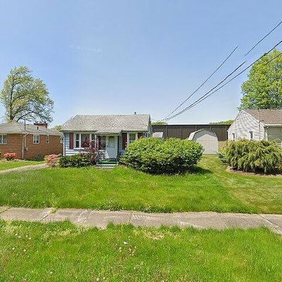 206 Highland Ave, Niles, OH 44446