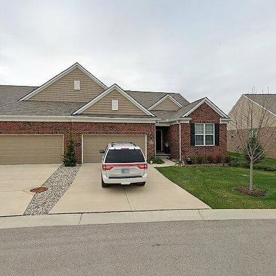 2070 Orwell St, Lake Orion, MI 48360