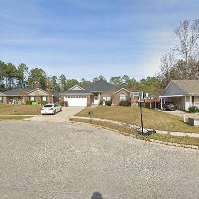 209 Gayle Ln, Satsuma, AL 36572