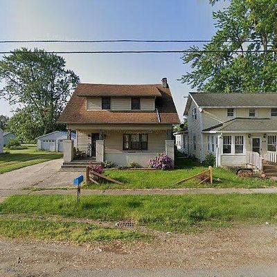 216 E Hotchin Ave, White Pigeon, MI 49099