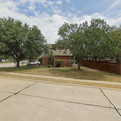 219 Cimarron Trl #5, Irving, TX 75063