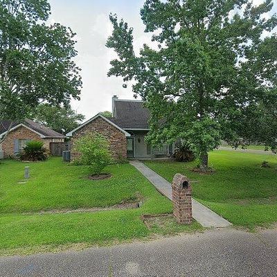 307 Rue Canard, Youngsville, LA 70592