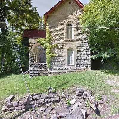 318 E Madison St, Pulaski, TN 38478