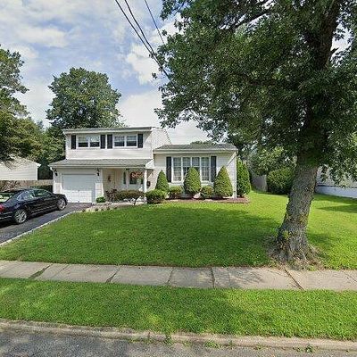 40 York St, Old Bridge, NJ 08857