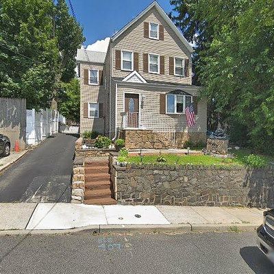 407 Division Ave, Carlstadt, NJ 07072