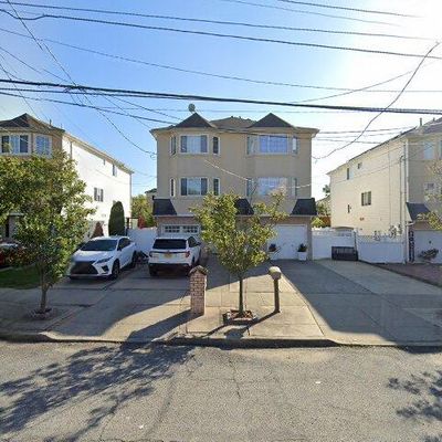 41 Churchill Ave, Staten Island, NY 10309