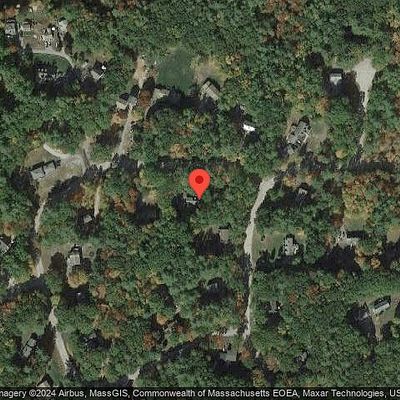 35 Hemlock Cir, Sandown, NH 03873