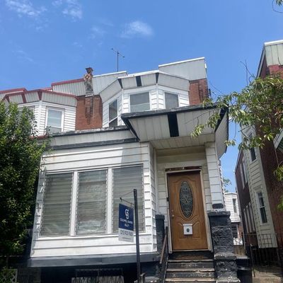 5121 Locust St, Philadelphia, PA 19139