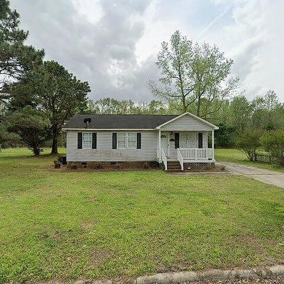 4215 Ellis Ave, Farmville, NC 27828