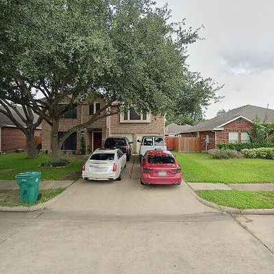 4235 Park Ridge Dr, Pasadena, TX 77504