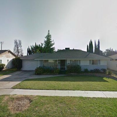 581 E San Madele Ave, Fresno, CA 93710
