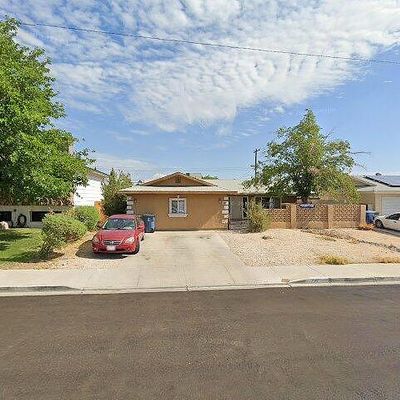 5900 Fawn Ave, Las Vegas, NV 89107