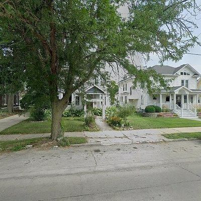 642 W Stephenson St, Freeport, IL 61032