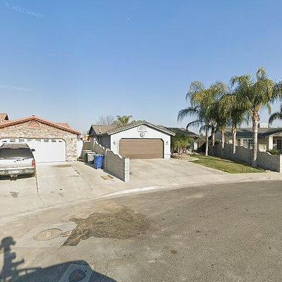 722 Florito Way, Delano, CA 93215