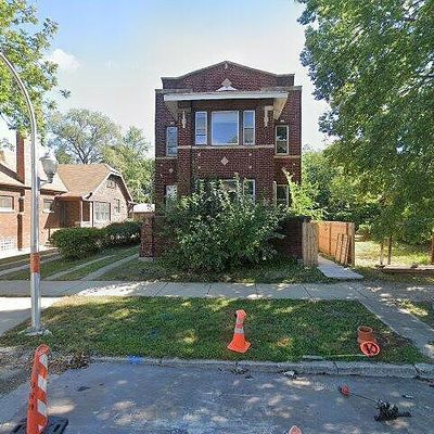 7339 S Bennett Ave, Chicago, IL 60649