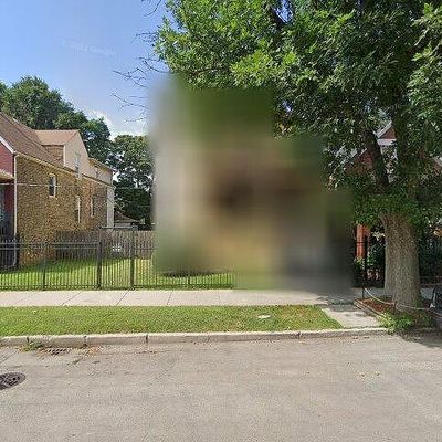 7428 S Maryland Ave, Chicago, IL 60619