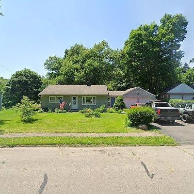 780 N West St, Xenia, OH 45385