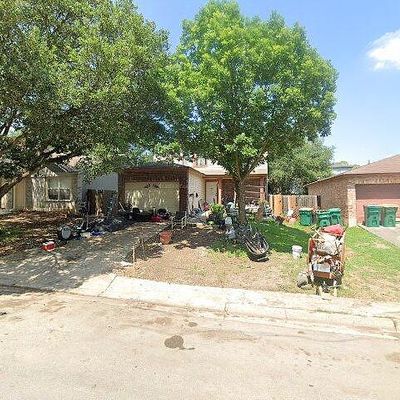 802 Meadow Dl, Converse, TX 78109