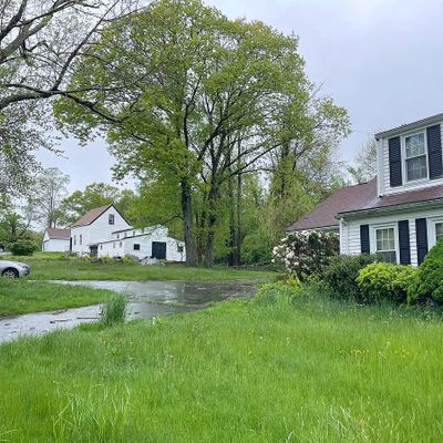 660 Plymouth St, Holbrook, MA 02343