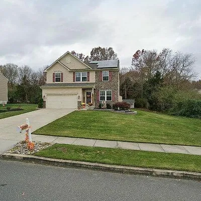 710 Foxmoor Dr, Vineland, NJ 08361