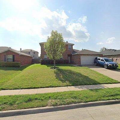 910 Springfield Dr, Cedar Hill, TX 75104