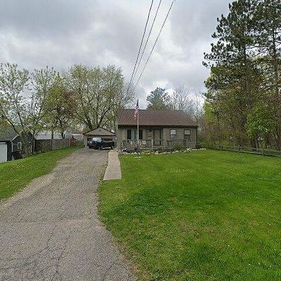 919 Gould Rd, Lansing, MI 48917