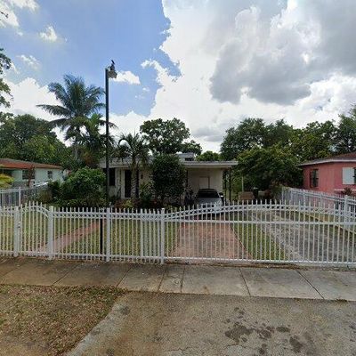 980 Ne 146 Th St, North Miami, FL 33161