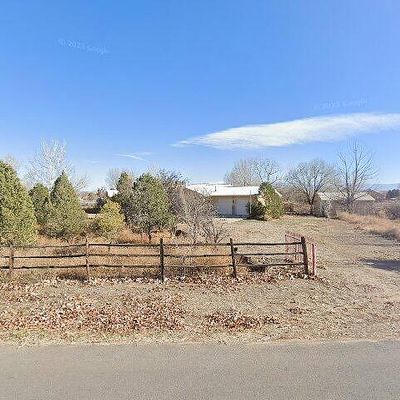 9 Blackberry Ln, Los Lunas, NM 87031