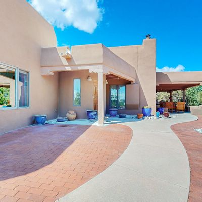 1114 Paseo Barranca, Santa Fe, NM 87501