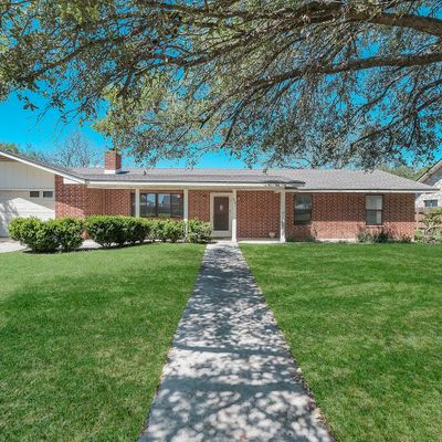 1508 32 Nd St, Hondo, TX 78861