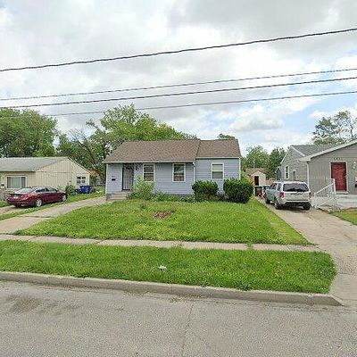 1515 E 17 Th St, Des Moines, IA 50316