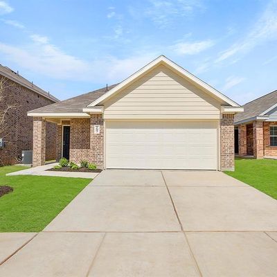 1602 Acts Ln, Ennis, TX 75119