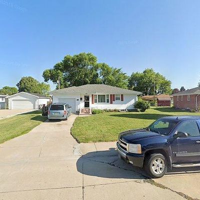 2304 29 Th St, Columbus, NE 68601