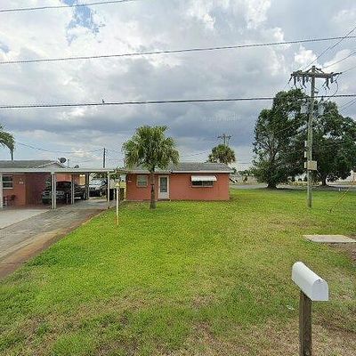 57 Westminster St N, Lehigh Acres, FL 33936