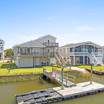 73 Fairmont St, Ocean Isle Beach, NC 28469